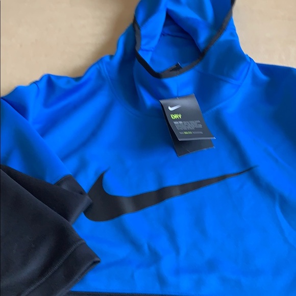 Nike Other - Nike sweatshirt hoodie NWT size XL